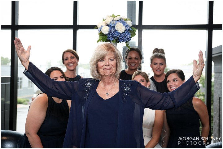 Wedding portraits at The Grand Event Center in Grandview, Ohio_0009