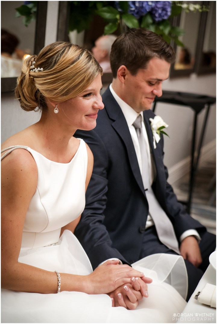 Wedding portriats on the Main Street Bridge in Columbus, Ohio